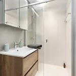Apartment Alpine - Modern & Free Parking Spiez