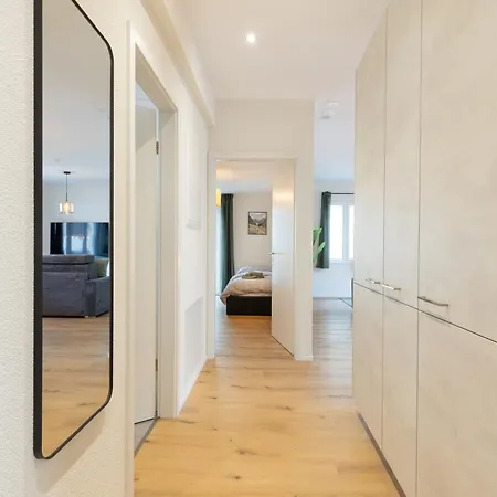 Apartment Alpine - Modern & Free Parking *