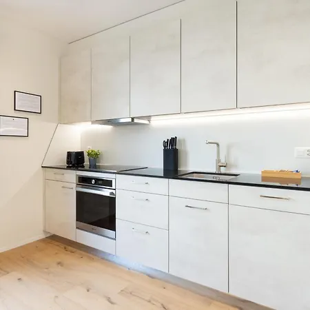Appartement Alpine - Modern & Free Parking Spiez