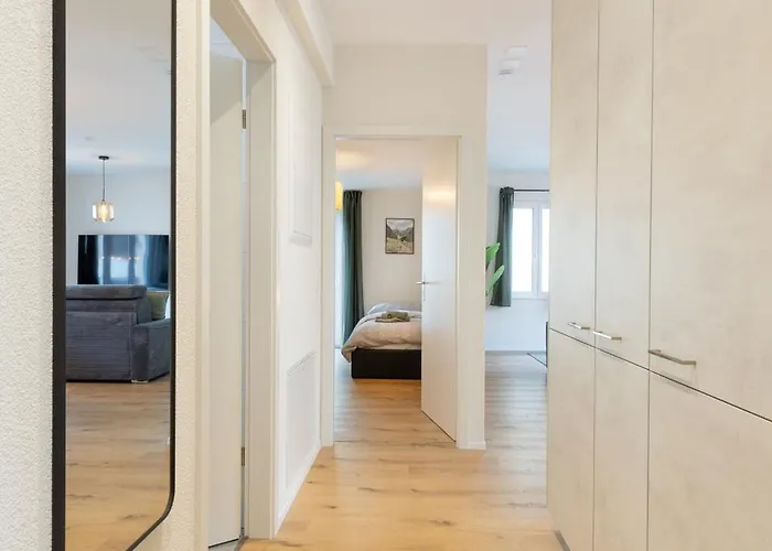Apartment Alpine - Modern & Free Parking *