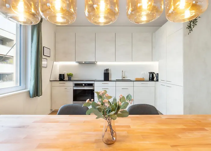 Alpine - Modern & Free Parking Spiez