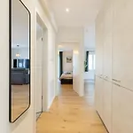 Apartman Alpine - Modern & Free Parking *