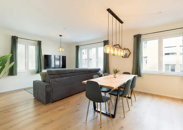 Alpine - Modern & Free Parking *